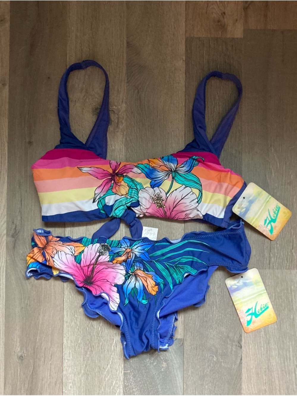 Hobie Bikini NWT Sample Size M Tropical Floral Rainbow Made in the USA!